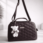 Elegant Quilted Brown Shoulder Handbag with Cute Teddy Charm – Stylish Women’s Crossbody Purse